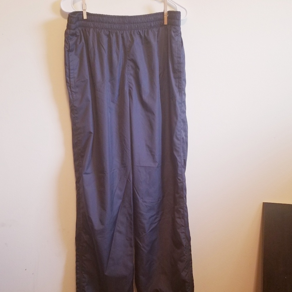 Mens size L Starter Brand wind pants